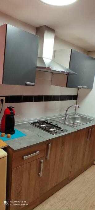 4 Aptos Fully Equipped Nearly Center Apartment *